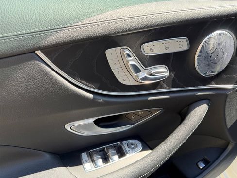 Used 2019 Mercedes-Benz E 450 4MATIC Cabriolet image 13