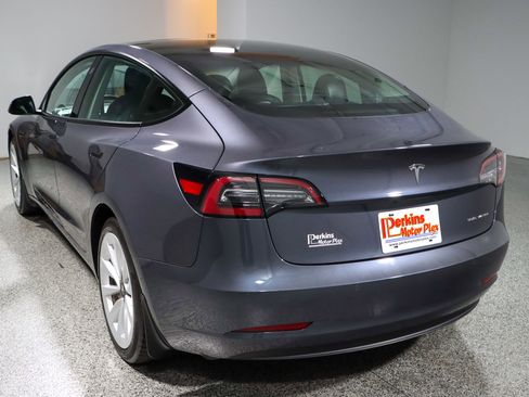 Used 2022 Tesla Model 3 Long Range image 9