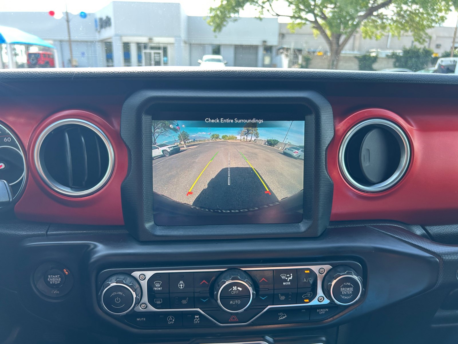 Used 2020 Jeep Wrangler Unlimited Rubicon AWD/4WD image 28