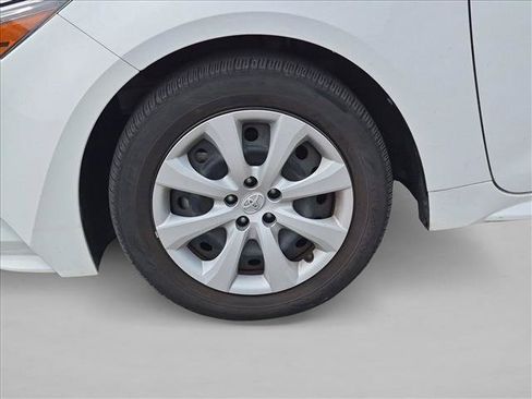 Certified 2024 Toyota Corolla LE FWD image 21