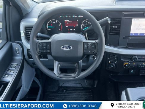 New 2026 Ford F250 XL w/ XL Chrome Package image 15