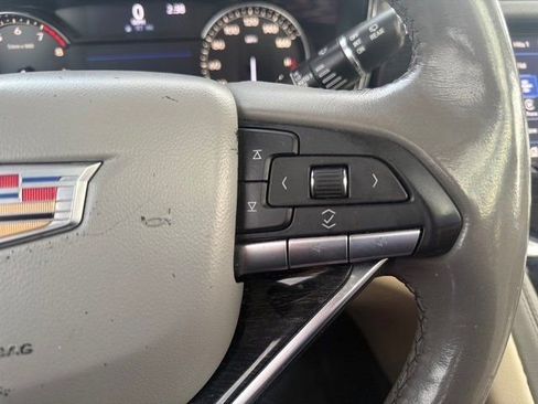 Used 2022 Cadillac XT6 Premium Luxury w/ LPO, Floor Liner Package image 21