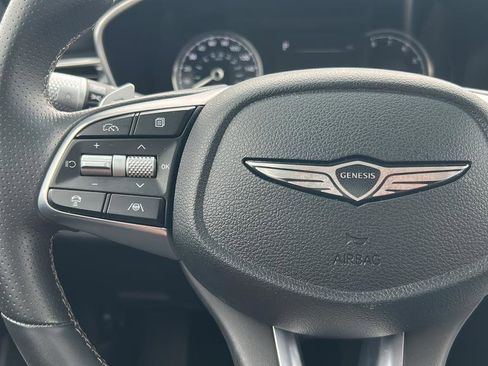 Used 2025 Genesis G70 2.5T RWD image 24