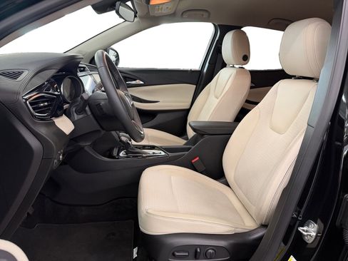 Used 2021 Buick Encore GX Select w/ Sport Touring Package image 9