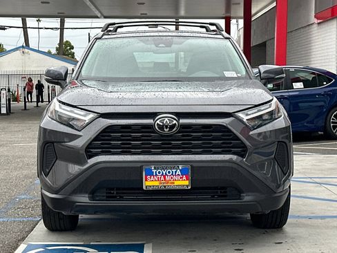 Used 2024 Toyota RAV4 XLE w/ Convenience Package FWD image 9