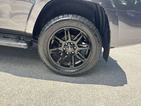 Used 2022 Toyota 4Runner SR5 RWD image 32