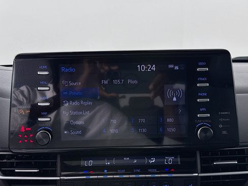 Certified 2024 Toyota Sienna XLE w/ XLE Plus Package FWD image 15