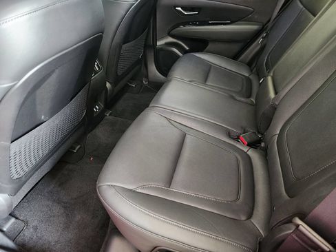 Used 2023 Hyundai Tucson Limited AWD/4WD image 29