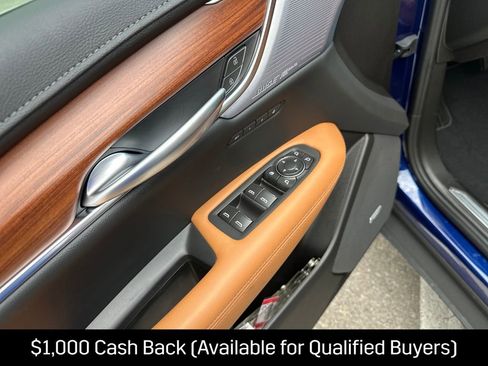 New 2026 Cadillac XT5 Premium Luxury w/ Driver Assist Package FWD image 19