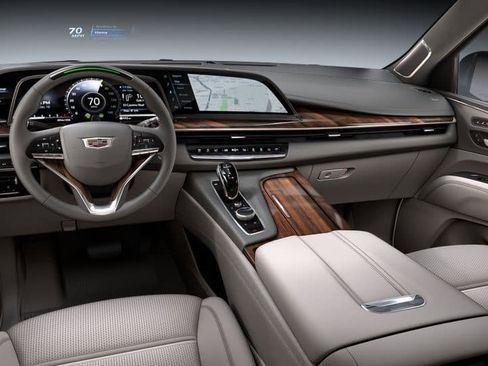 New 2024 Cadillac Escalade Sport Platinum w/ LPO, Floor Liner Package image 34