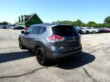 Used 2015 Nissan Rogue S image 5