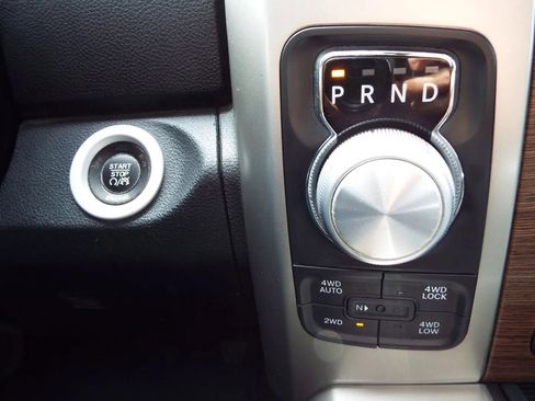 Used 2015 RAM 1500 Laramie AWD/4WD image 15