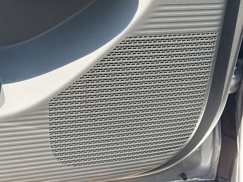 New 2026 Hyundai Santa Fe SE FWD image 18