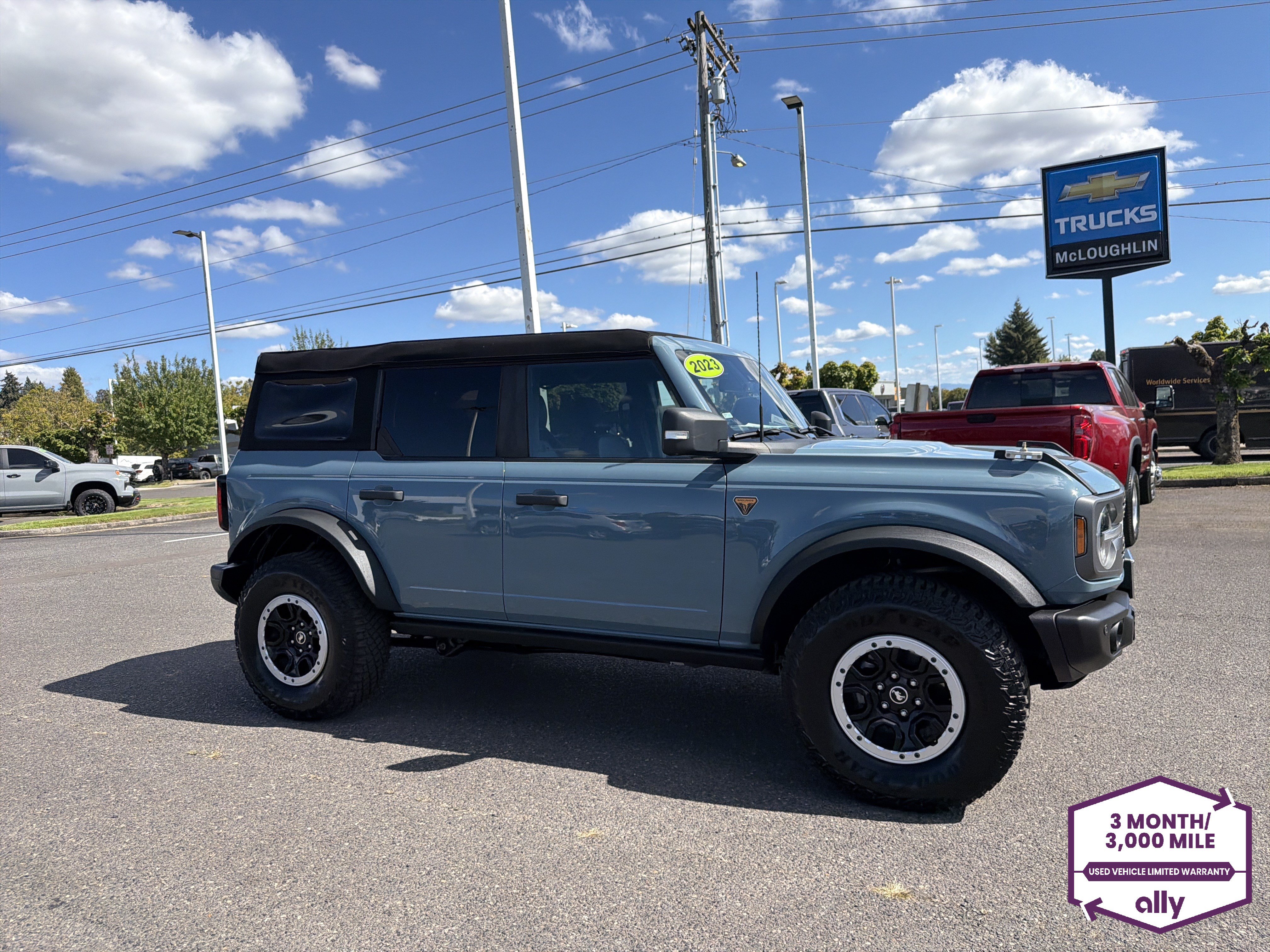Used 2023 Ford Bronco Badlands w/ Sasquatch Package AWD/4WD image 7