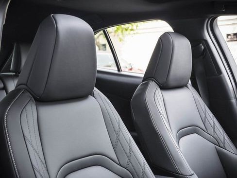 Certified 2025 Lexus UX 300h FWD w/ Accessory Package (Z2) image 26