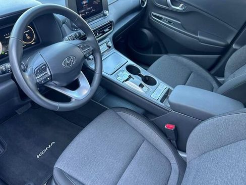 Used 2022 Hyundai Kona SEL w/ Convenience Package image 7