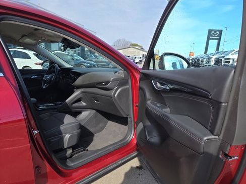 Used 2023 Buick Envision Preferred image 13