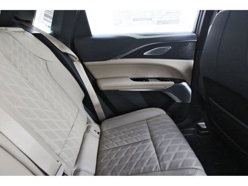 New 2025 Cadillac Lyriq Sport image 11