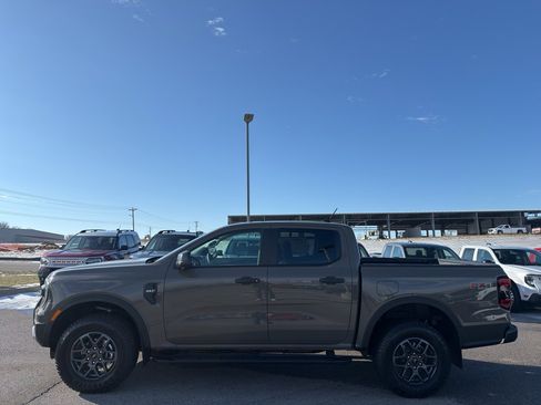 New 2025 Ford Ranger XLT w/ FX4 Off-Road Package image 8