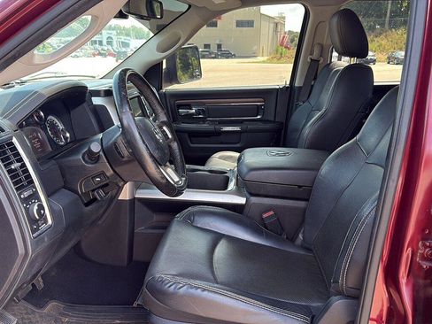 Used 2016 RAM 1500 Laramie w/ Convenience Group RWD image 8