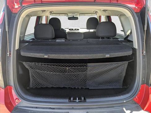 Used 2015 Kia Soul + FWD image 6
