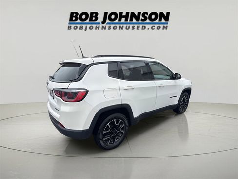 Used 2020 Jeep Compass Sport image 7