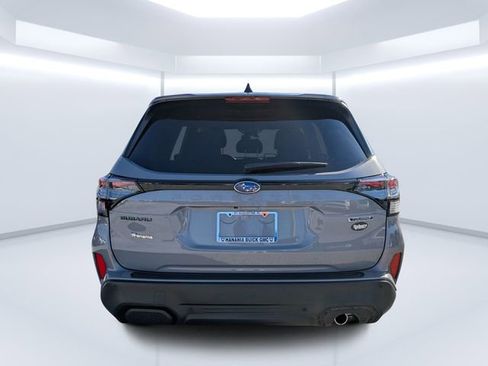 Used 2025 Subaru Forester Touring AWD/4WD image 4