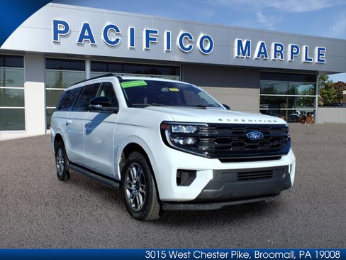 Used 2025 Ford Expedition Max Active image 1