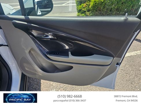 Used 2015 Chevrolet Volt w/ Enhanced Safety Package 1 FWD image 20