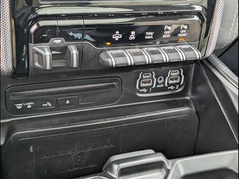 Used 2019 RAM 1500 Limited AWD/4WD image 15