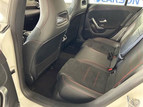 Used 2023 Mercedes-Benz CLA 250 4MATIC image 35