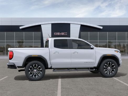 New 2026 GMC Canyon Denali AWD/4WD image 5