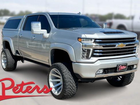 Used 2021 Chevrolet Silverado 2500 High Country AWD/4WD image 1