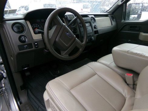 Used 2010 Ford F150 XLT image 14
