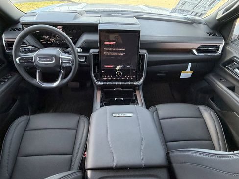 New 2026 GMC Yukon XL Denali w/ Sun & Power Step Package image 9