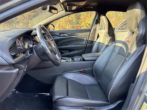 Used 2019 Buick Regal GS image 9