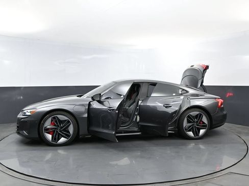 Used 2022 Audi RS e-tron GT AWD/4WD image 13