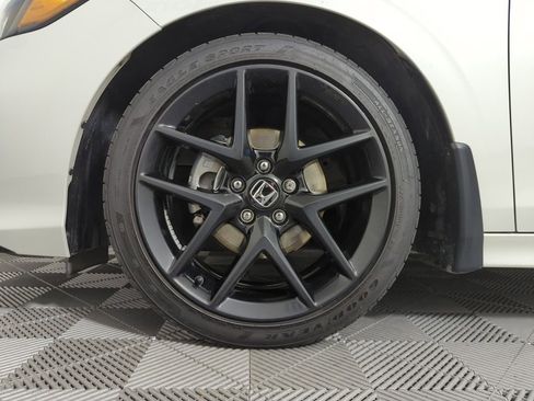 Certified 2025 Honda Civic Sport image 22