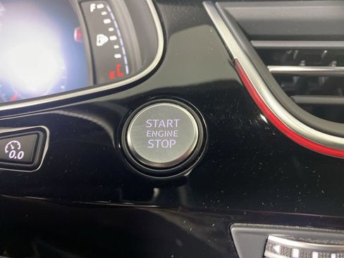 Used 2018 Audi Q7 3.0T Prestige w/ Prestige Package image 20