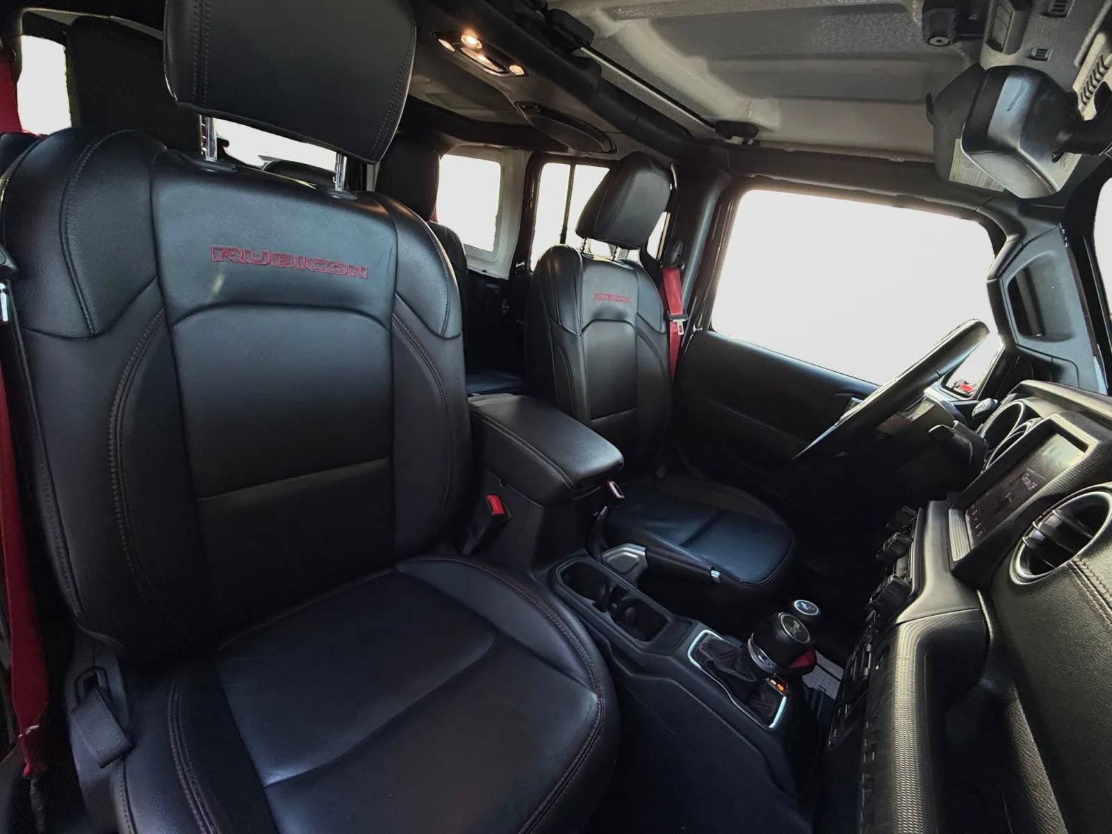 Used 2020 Jeep Wrangler Unlimited Rubicon w/ Quick Order Package 28Y Recon AWD/4WD image 21