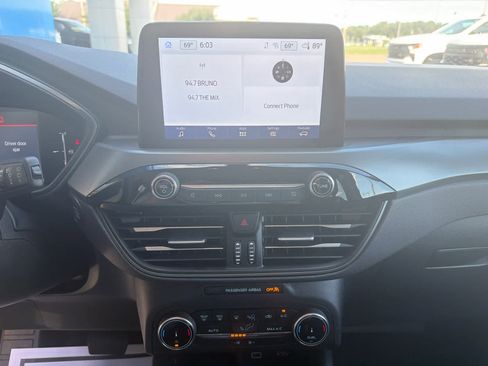 Used 2025 Ford Escape Active FWD image 20
