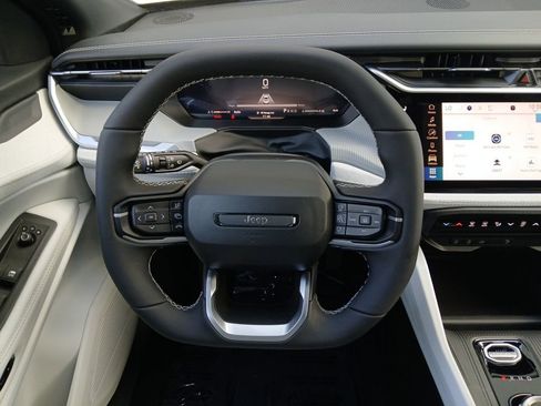 New 2026 Jeep Cherokee Laredo image 21