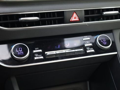 Used 2023 Hyundai Sonata SEL image 20
