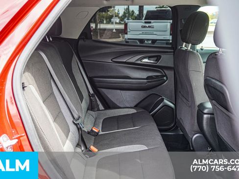 Used 2021 Chevrolet TrailBlazer LT w/ Convenience Package image 25