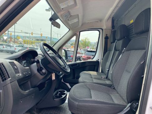 Used 2017 RAM ProMaster 1500 FWD image 9