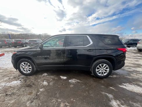 Used 2018 Chevrolet Traverse LS FWD image 4
