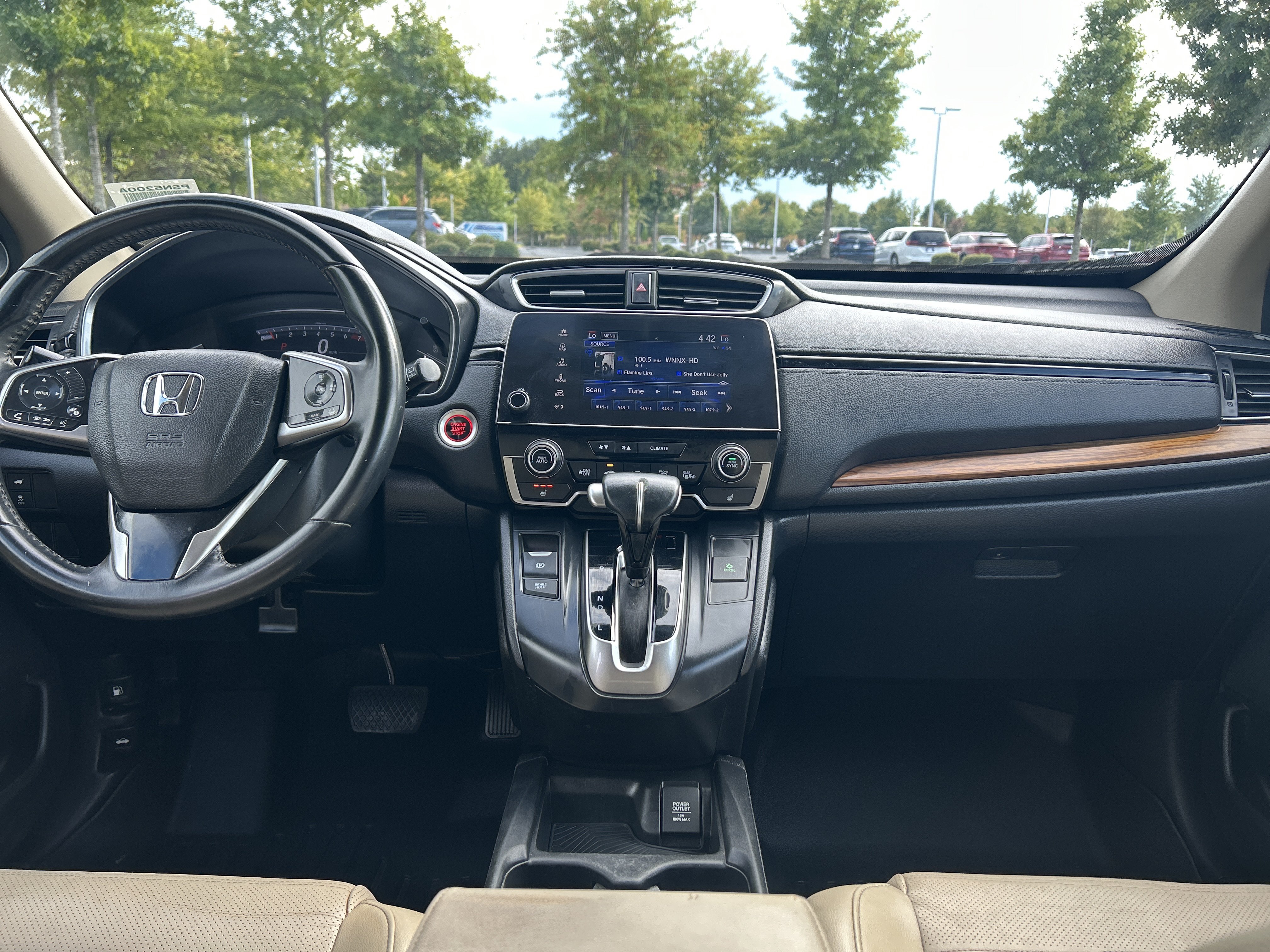 Used 2018 Honda CR-V Touring image 30