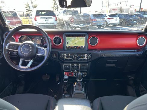 Used 2021 Jeep Wrangler Unlimited Rubicon image 21