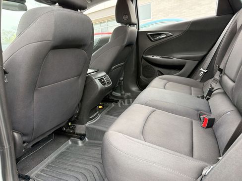 Used 2023 Chevrolet Malibu LT FWD image 21