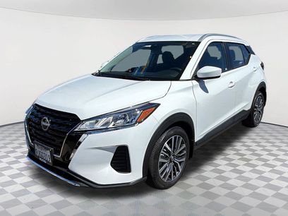 Used 2023 Nissan Kicks SV